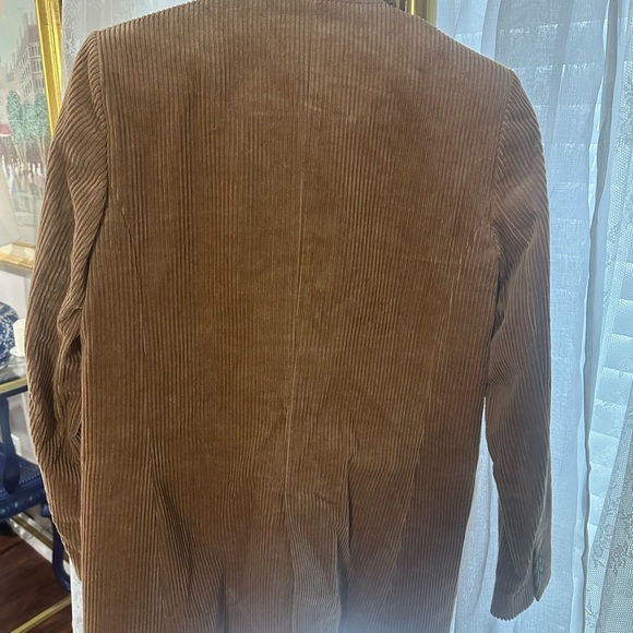 MNG Brown Blazer with Wide Lapels and Relaxed Fit - Picture 2 of 3